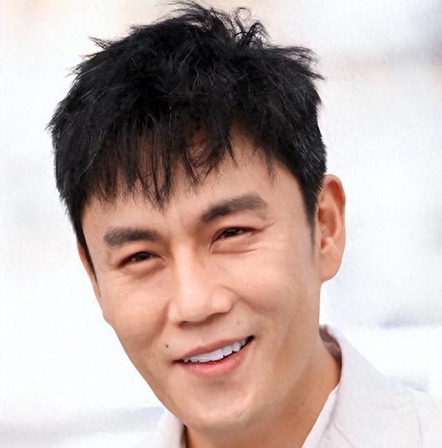 秦昊怎么從文藝片轉(zhuǎn)戰(zhàn)電視劇直接封神？演技迸裂6年蛻變